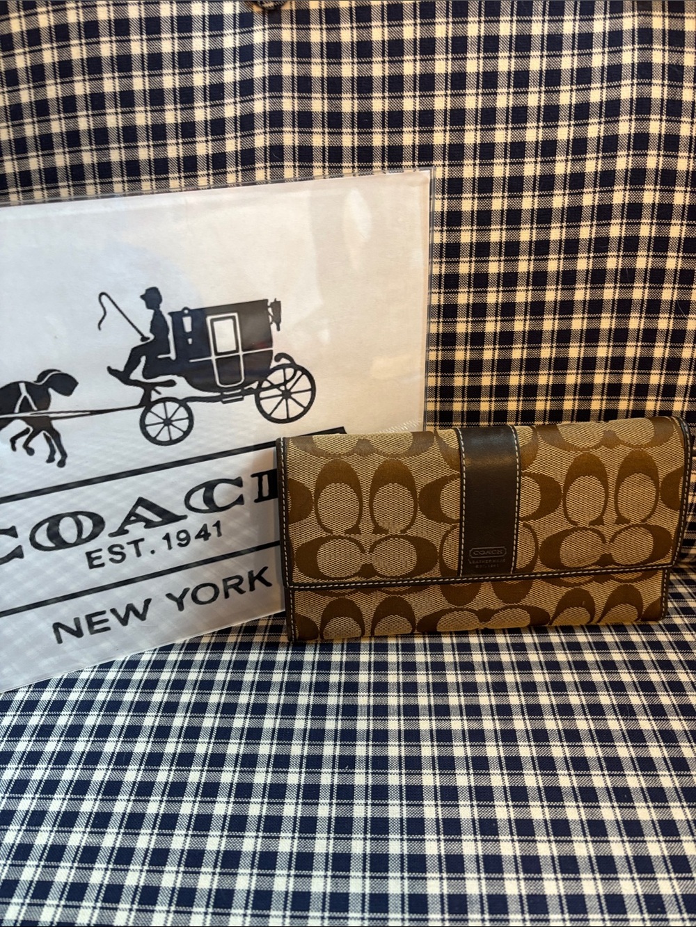 Coach legacy Signature Canvas Continental Wallet with Dark Trim